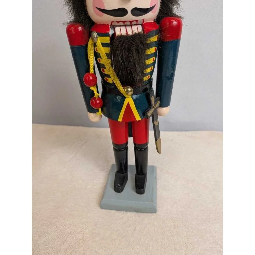 Kurt S. Adler Old‎ World Wooden Nutcracker Hand-Crafted Soldier Holiday Decor
